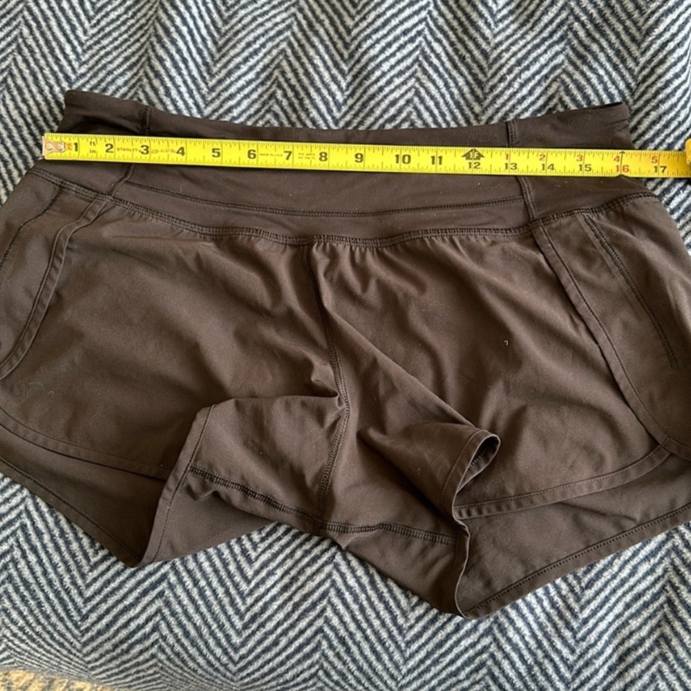 Lululemon black speed ups! size 6 ♠️
